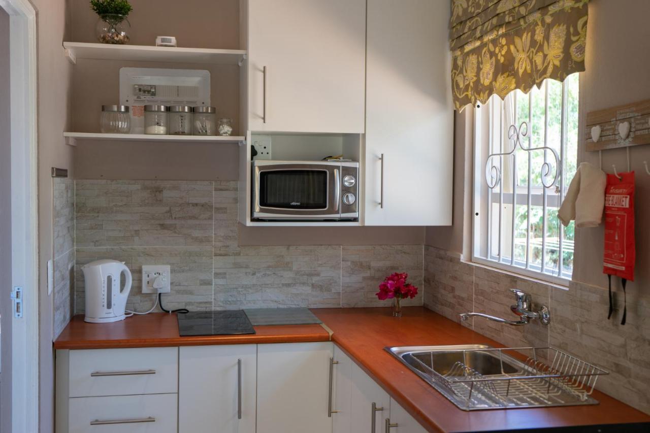Gasteria Grange Guest House Calitzdorp Bagian luar foto